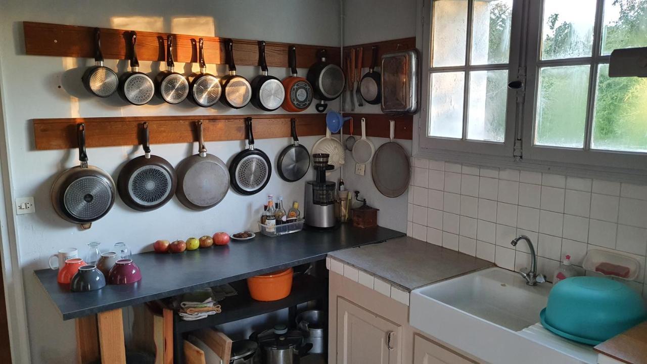 Grande Maison Avec Jardin, Animaux,Au Calme Yviers 外观 照片